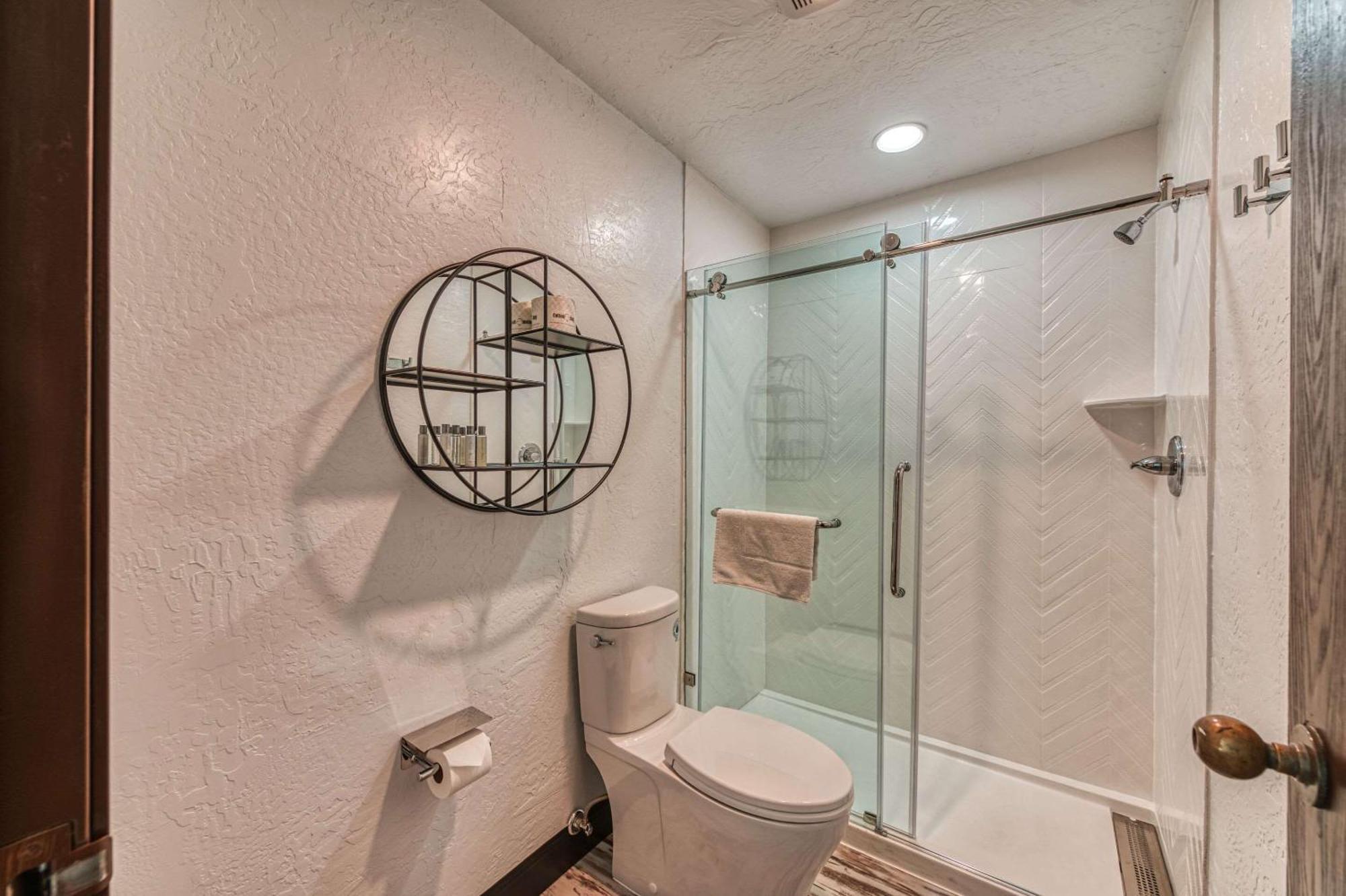 Casa Via Mar Inn, Ascend Hotel Collection Порт-Уэнеме Экстерьер фото