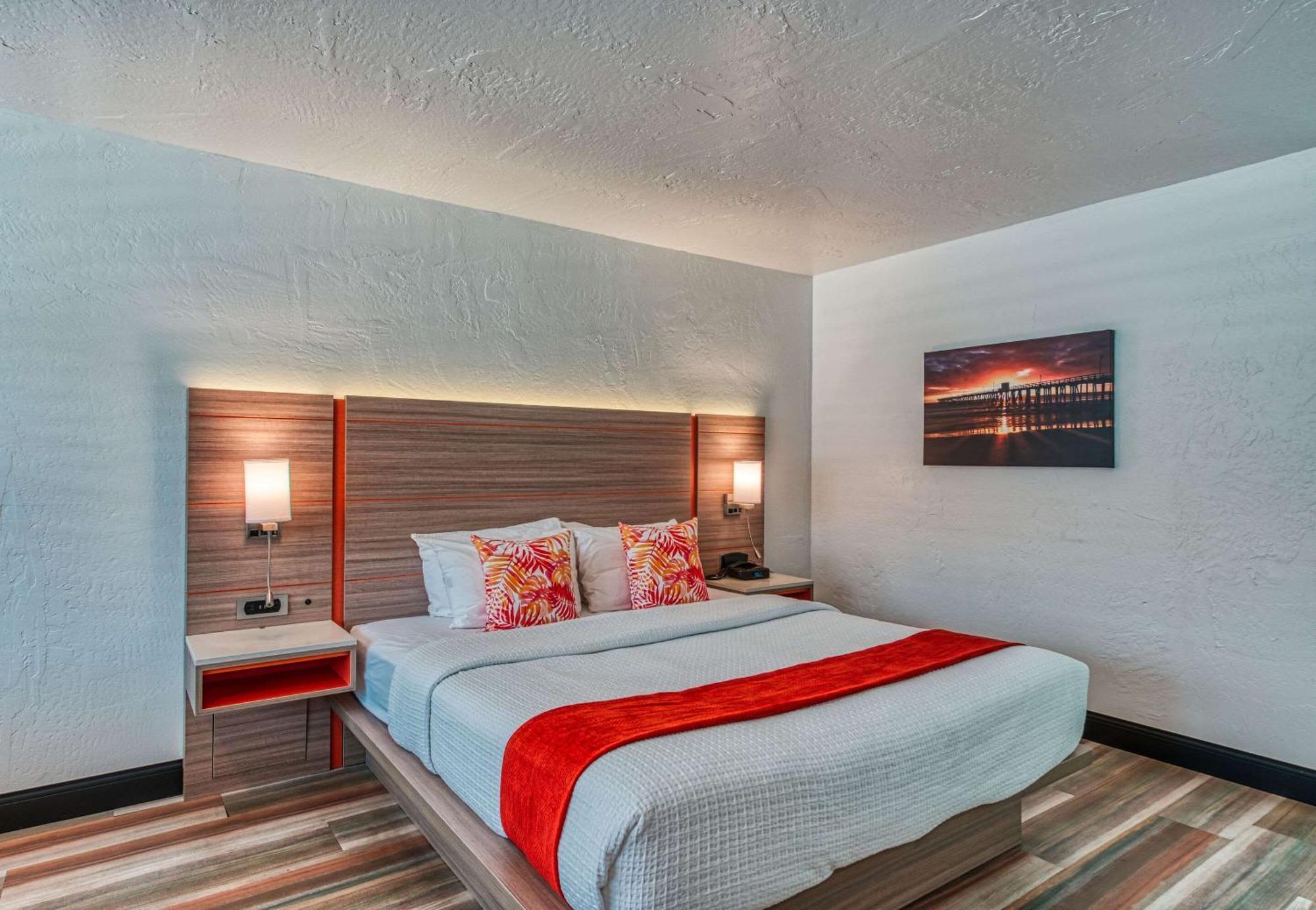 Casa Via Mar Inn, Ascend Hotel Collection Порт-Уэнеме Экстерьер фото